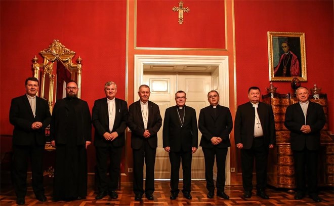 Četrdeset i četvrta sjednica biskupâ Zagrebačke crkvene pokrajine